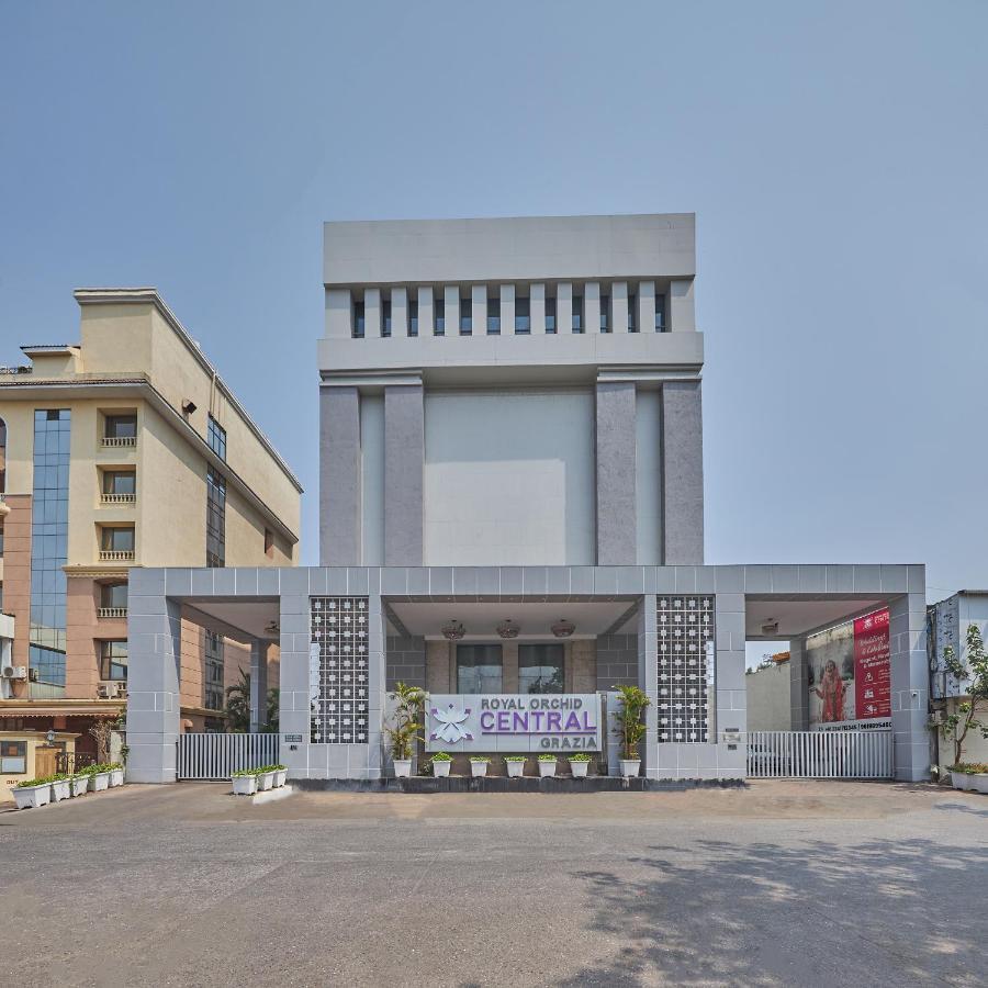 Royal Orchid Central Grazia, Navi Mumbai Eksteriør billede