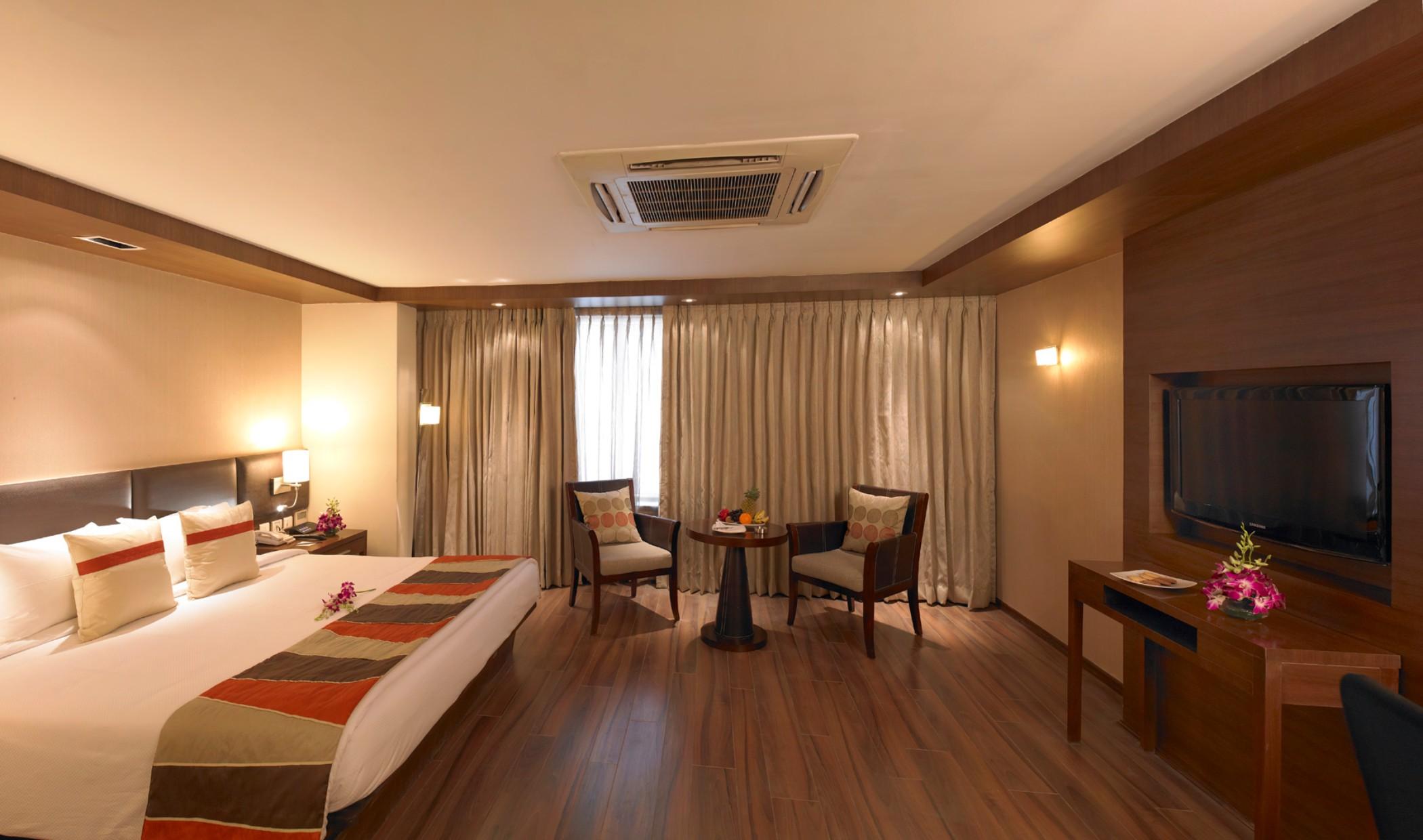 Royal Orchid Central Grazia, Navi Mumbai Eksteriør billede
