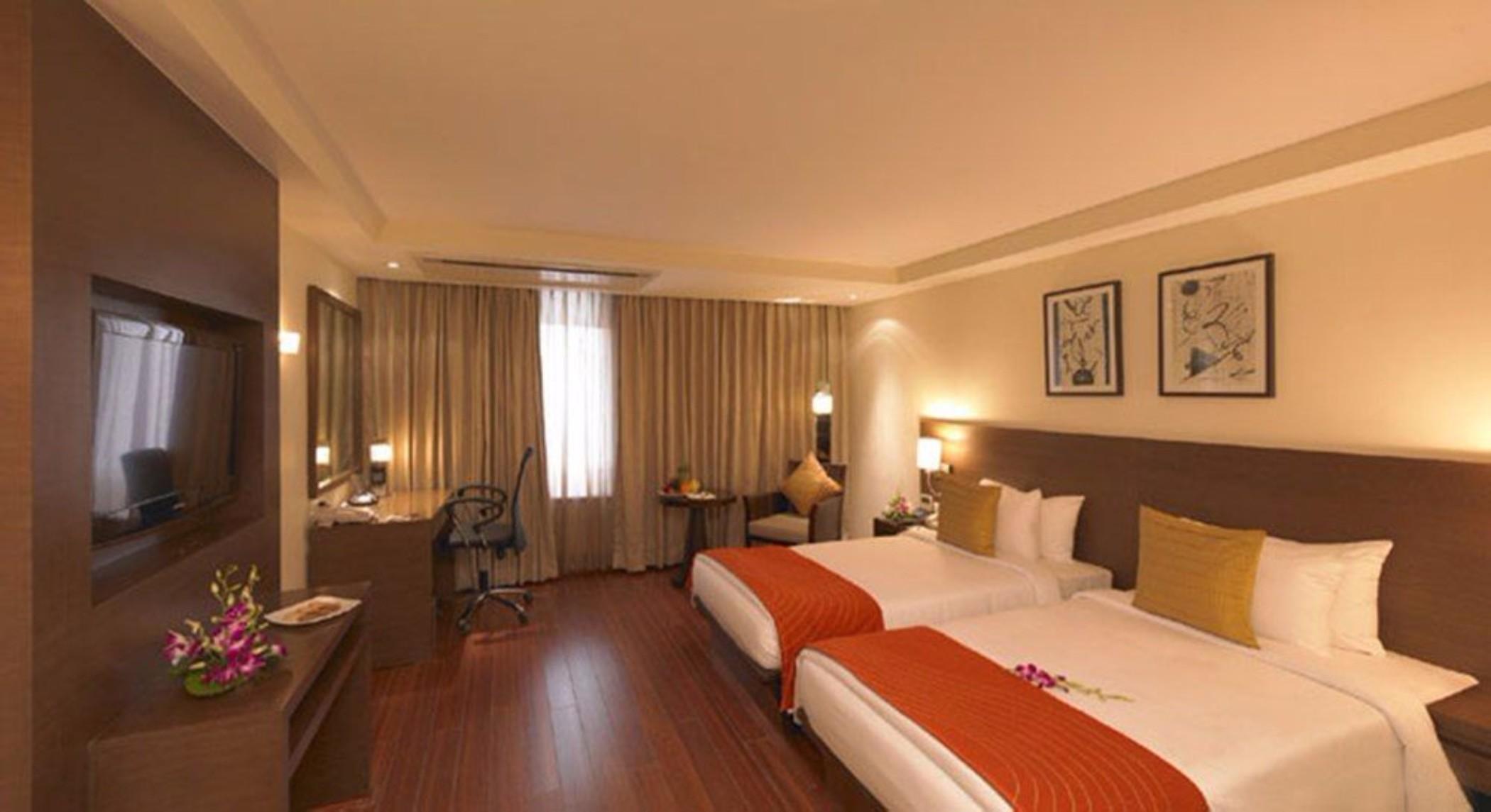 Royal Orchid Central Grazia, Navi Mumbai Eksteriør billede